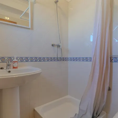 Dom wakacyjny #375 Spacious Townhouse With Pool, Bbq & Parking *