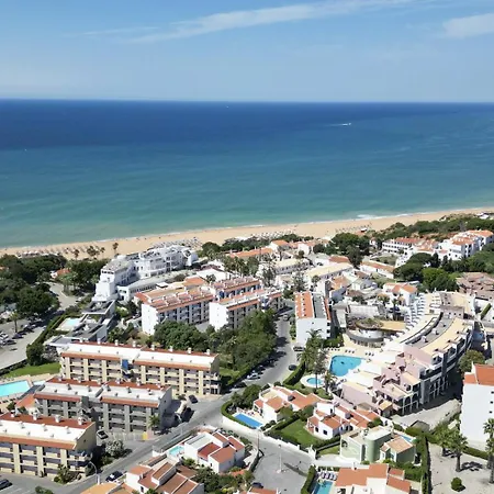 #375 Spacious Townhouse With Pool, Bbq & Parking Dom wakacyjny *